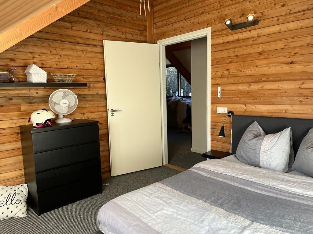 Chalet Presseggersee 5 comfortabele slaapkamers met 2 persoons boxspring bed